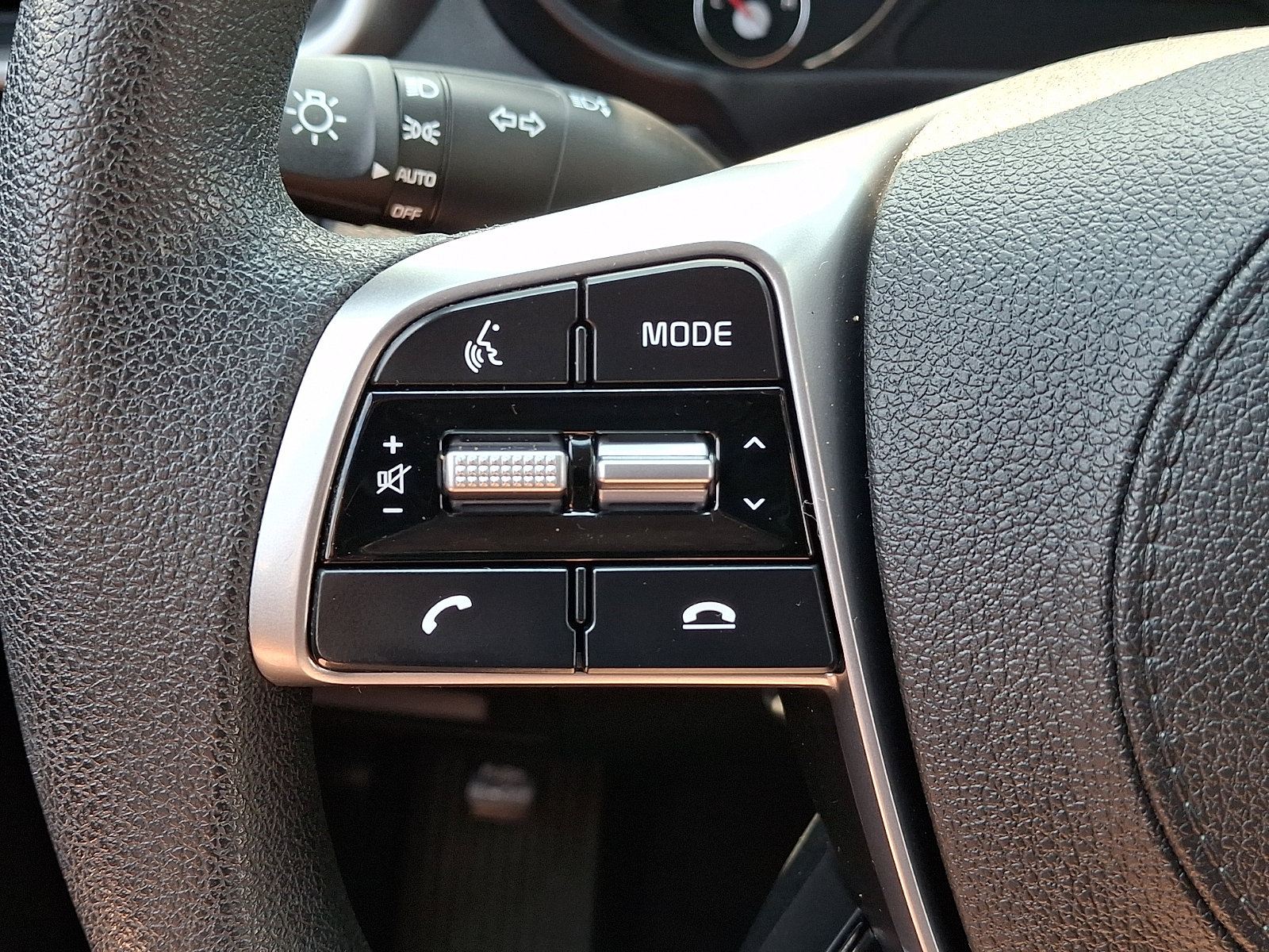 Used 2019 Kia Sorento L FWD image 27