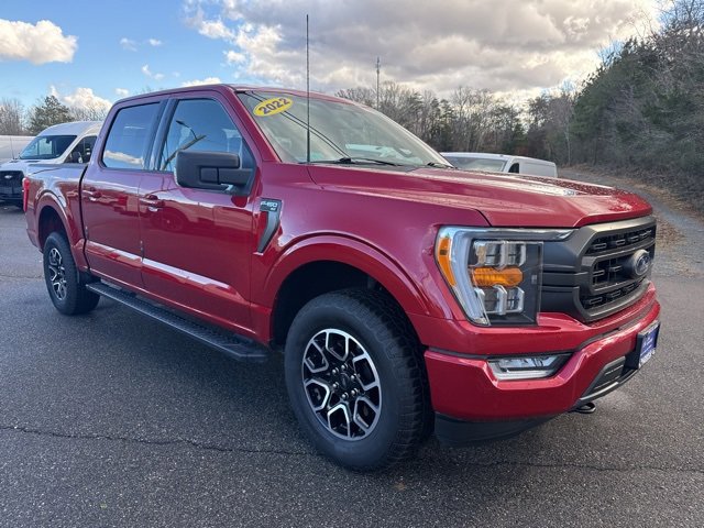 Certified 2022 Ford F150 XLT w/ Equipment Group 302A High image 27