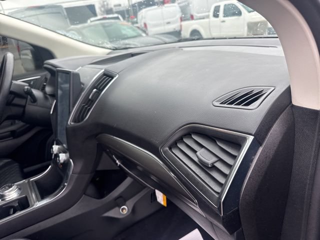 Certified 2024 Ford Edge Titanium w/ Equipment Group 301A AWD/4WD image 21