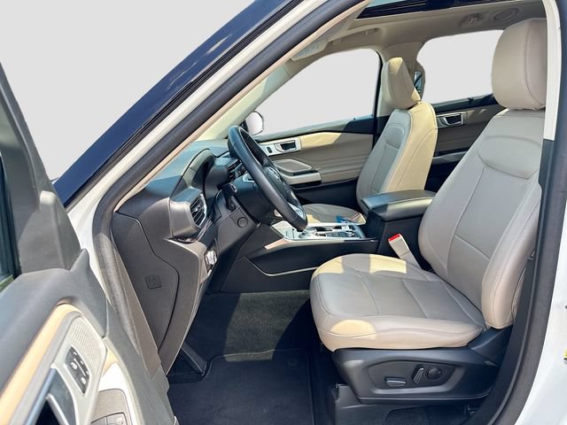 Certified 2023 Ford Explorer Limited w/ Limited Technology Package AWD/4WD image 29