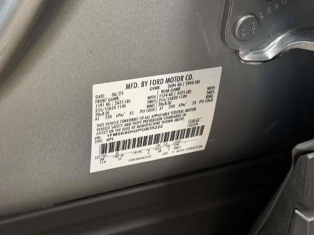 Certified 2023 Ford Explorer XLT w/ Equipment Group 202A AWD/4WD image 18