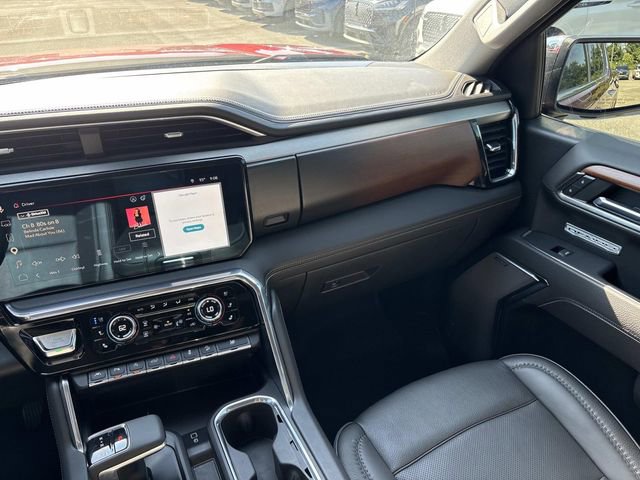 Used 2023 GMC Sierra 1500 Denali w/ Technology Package AWD/4WD image 14