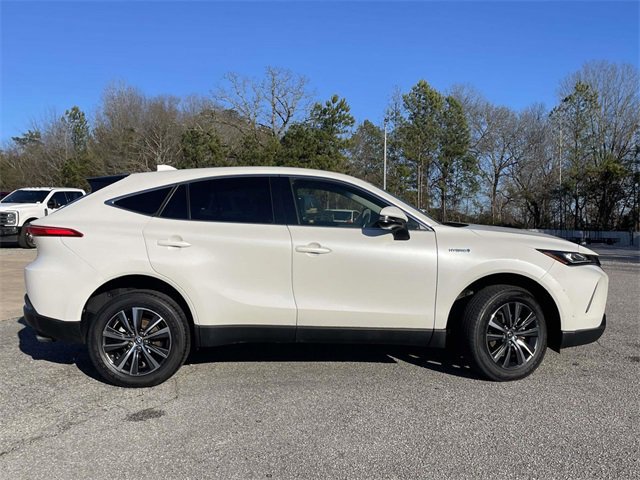 Used 2021 Toyota Venza LE image 6