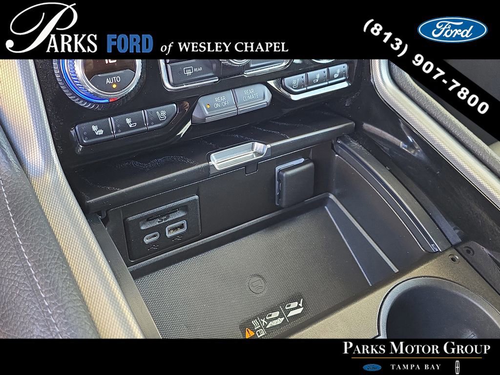 Used 2021 GMC Yukon Denali w/ LPO, Illumination Package image 27