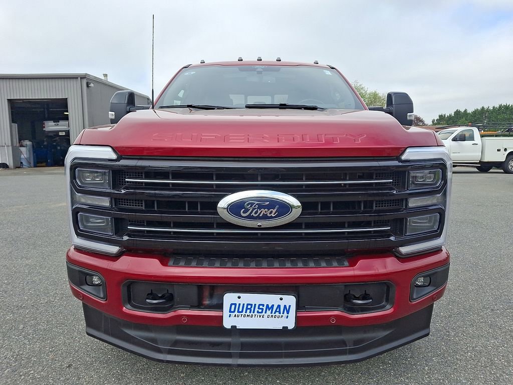 Certified 2025 Ford F250 Platinum w/ FX4 Off-Road Package AWD/4WD image 2