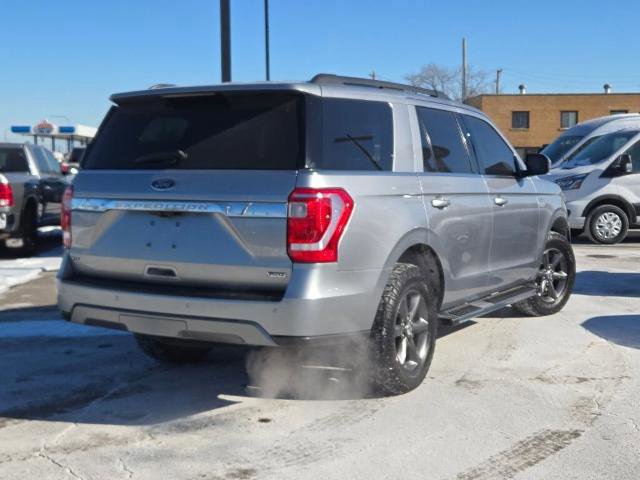 Certified 2020 Ford Expedition XLT w/ FX4 Off-Road Package image 5