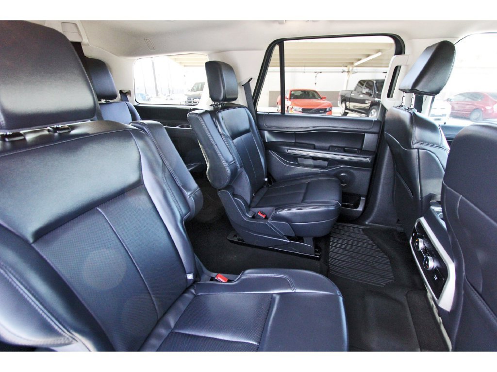 Certified 2024 Ford Expedition XLT RWD image 15