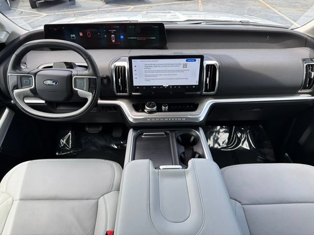 Certified 2025 Ford Expedition Max Platinum AWD/4WD image 16