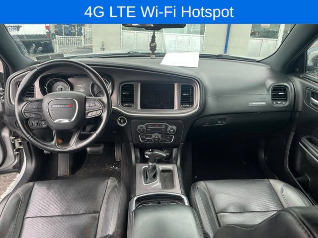 Used 2022 Dodge Charger SXT w/ Plus Group RWD image 9