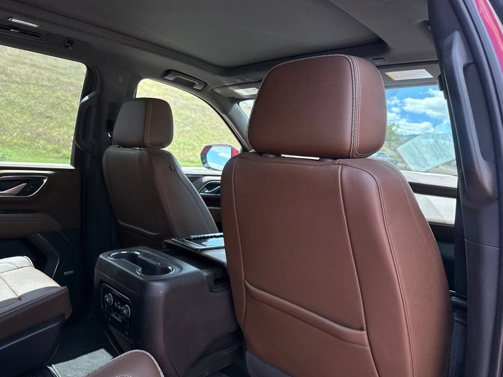 Used 2022 Chevrolet Tahoe High Country AWD/4WD image 27