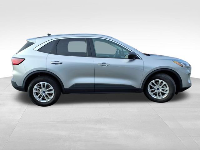 Certified 2022 Ford Escape SE image 11