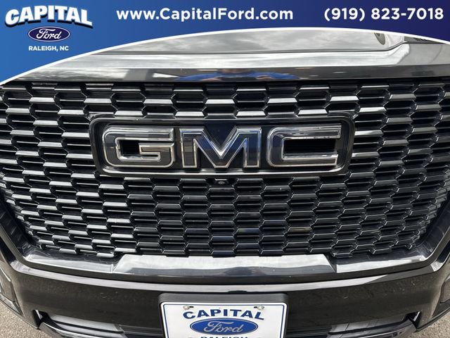 Used 2023 GMC Yukon Denali Ultimate w/ LPO, Floor Liner Package image 10