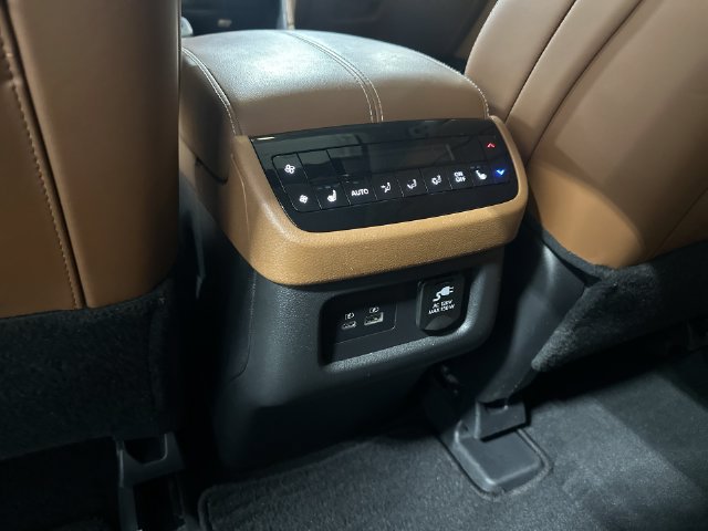 Used 2023 INFINITI QX60 Sensory w/ Vision Package AWD/4WD image 31