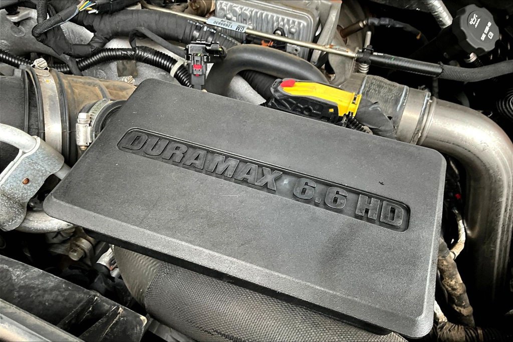 Used 2020 Chevrolet Silverado 2500 LTZ w/ LTZ Convenience Package AWD/4WD image 33
