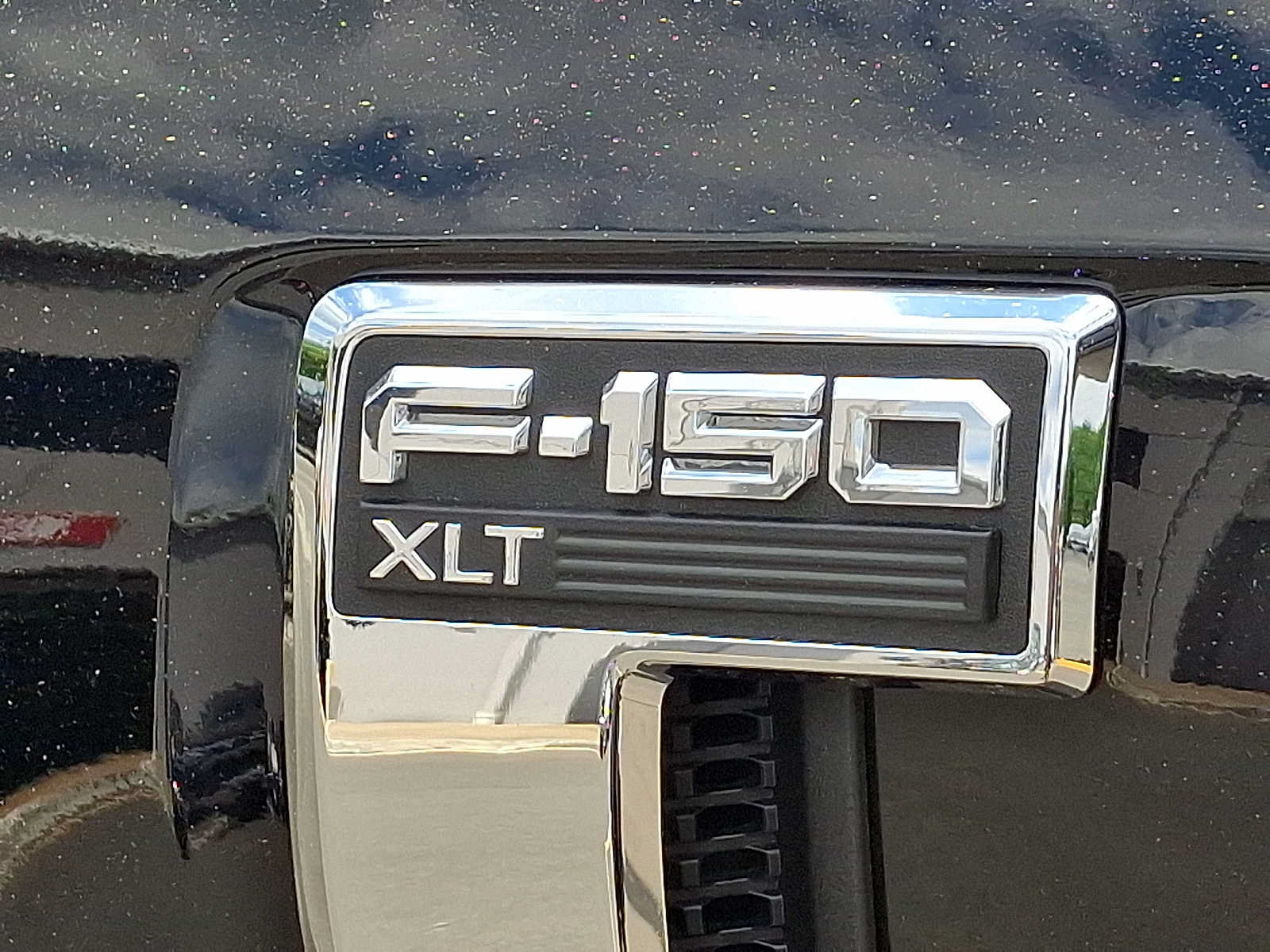 Certified 2025 Ford F150 XLT w/ Equipment Group 301A Standard AWD/4WD image 30