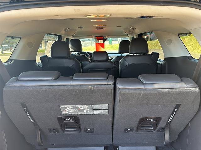 Used 2022 Kia Carnival EX FWD image 17