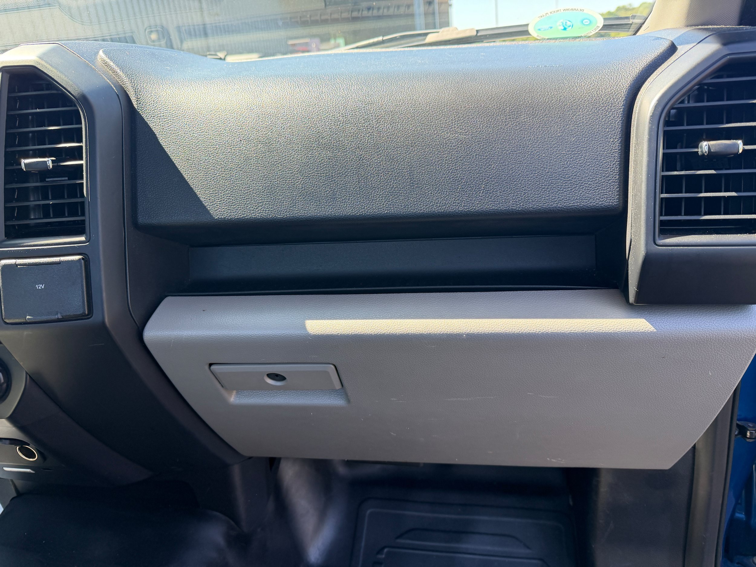 Certified 2018 Ford F150 XL w/ Equipment Group 101A Mid AWD/4WD image 16