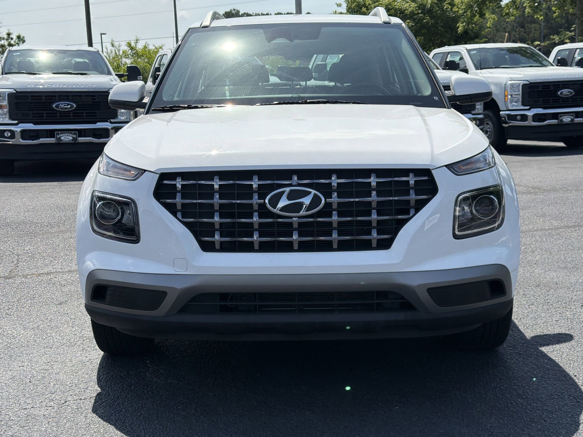Used 2023 Hyundai Venue SEL FWD image 29