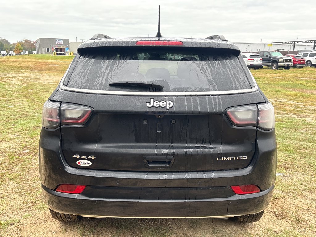 Used 2023 Jeep Compass Limited w/ Elite Group AWD/4WD image 15