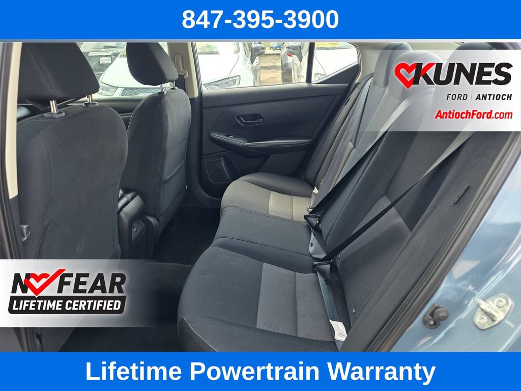 Used 2024 Nissan Sentra SV FWD image 17