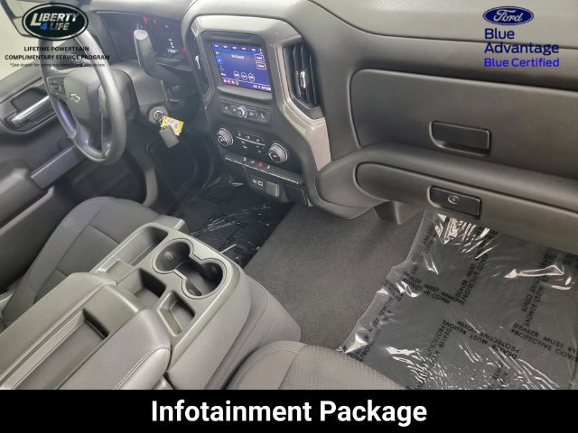Used 2021 Chevrolet Silverado 1500 Custom Trail Boss w/ LPO, Dark Essentials Package AWD/4WD image 18