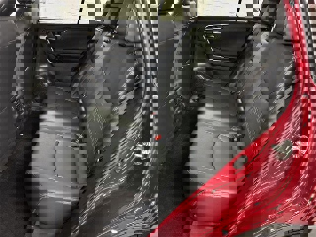 Used 2023 Toyota RAV4 XLE Premium image 13