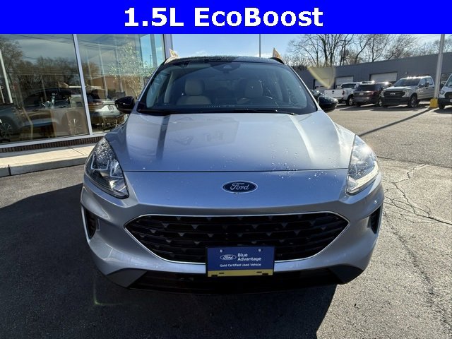 Certified 2022 Ford Escape SE w/ SE Sport Appearance Package image 12