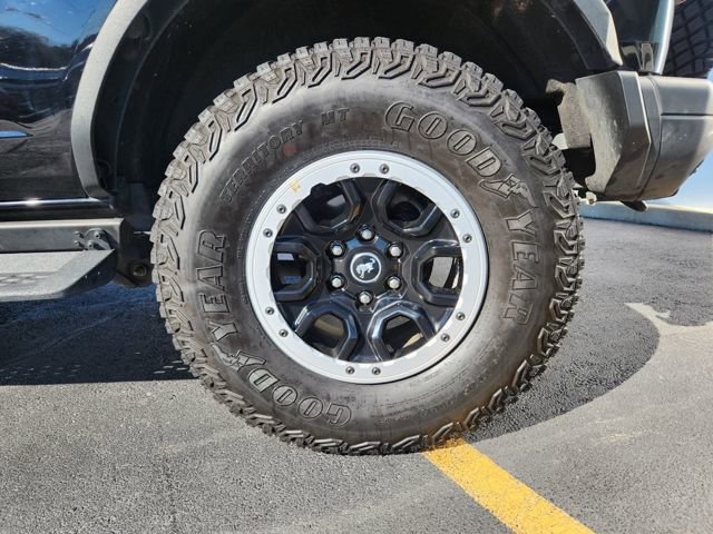 Certified 2024 Ford Bronco Badlands w/ Sasquatch Package AWD/4WD image 26