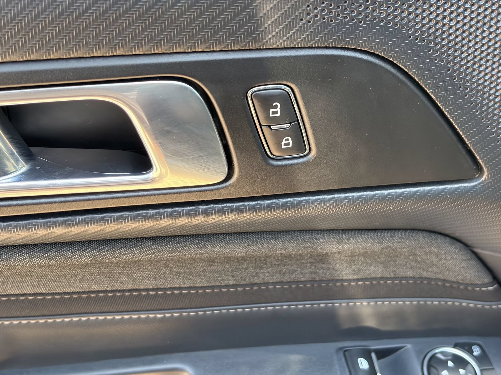 Certified 2024 Ford Mustang Coupe RWD image 16