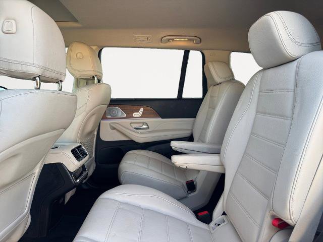 Used 2021 Mercedes-Benz GLS 580 4MATIC image 13