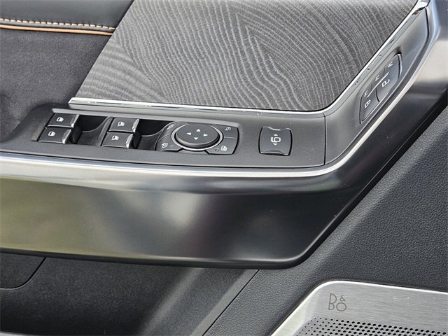 Certified 2024 Ford F250 Platinum image 27