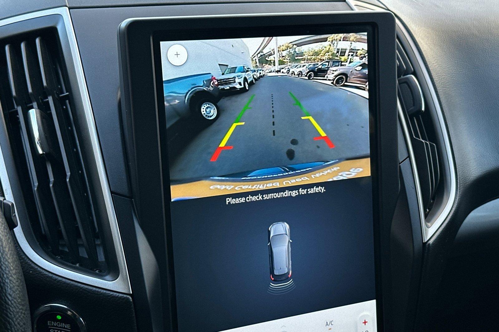 Certified 2022 Ford Edge SE w/ Black Appearance Package image 18