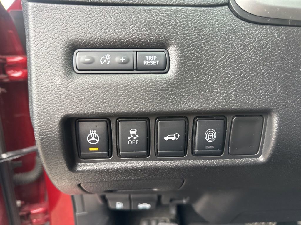 Used 2024 Nissan Murano SV image 17