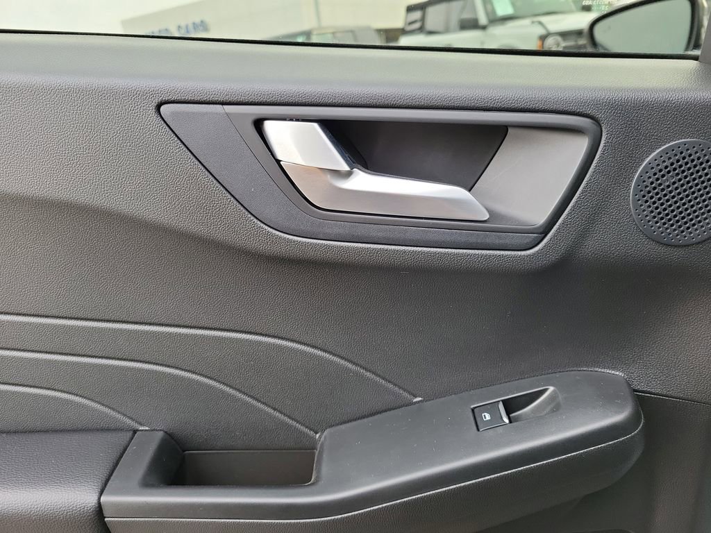 Certified 2023 Ford Escape Active w/ Tech Pack #2 image 14