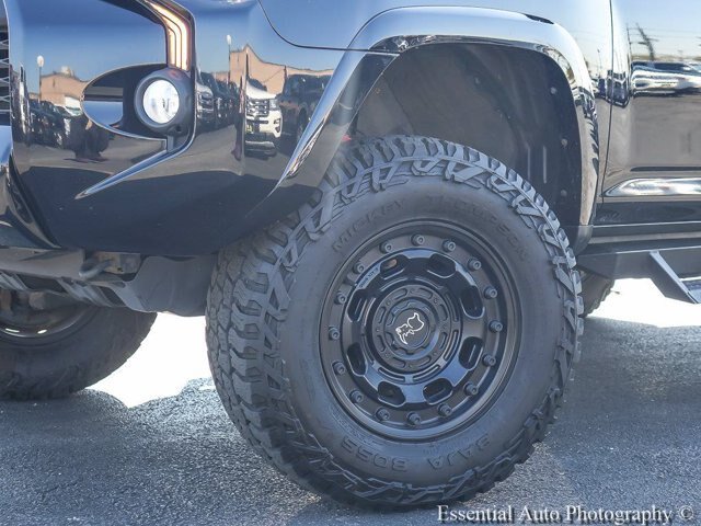 Used 2020 Toyota 4Runner SR5 Premium AWD/4WD image 4
