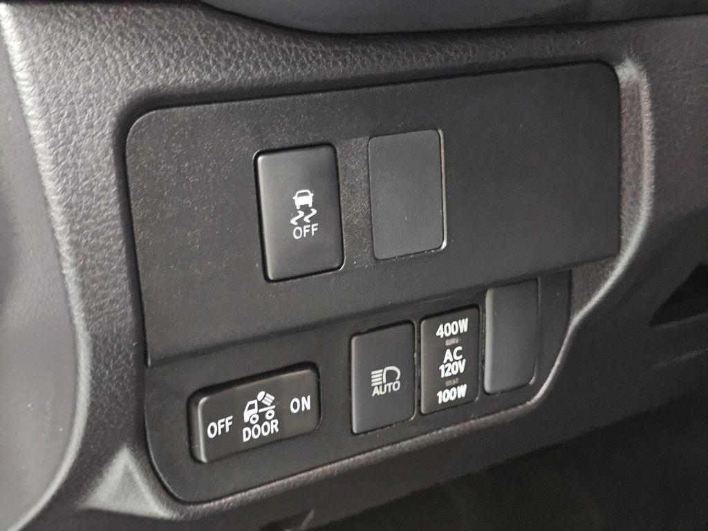 Used 2023 Toyota Tacoma TRD Off-Road AWD/4WD image 24