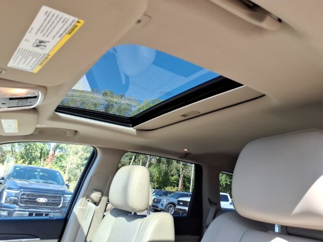 Used 2020 Jeep Grand Cherokee Limited AWD/4WD image 13