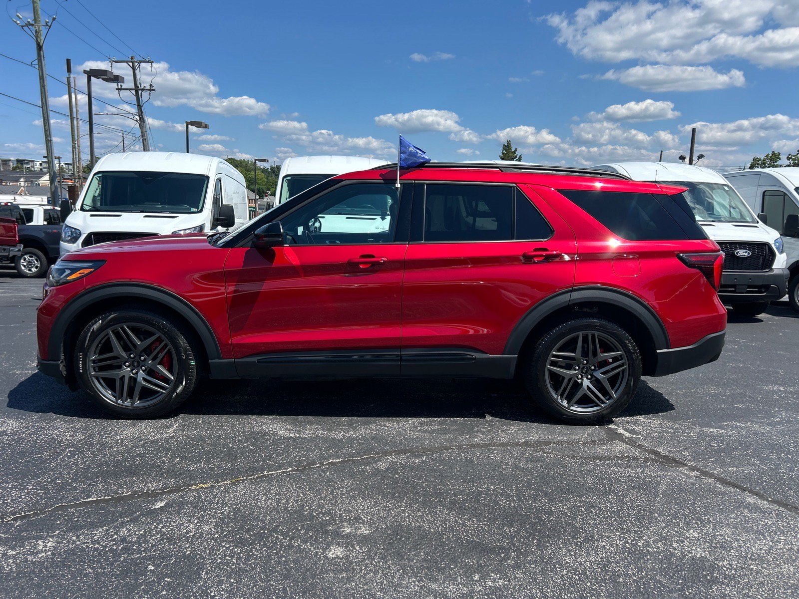 Certified 2025 Ford Explorer ST w/ Sun And Sound Package AWD/4WD image 4