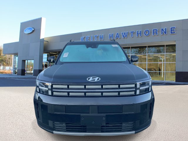 Used 2026 Hyundai Santa Fe SEL FWD image 2