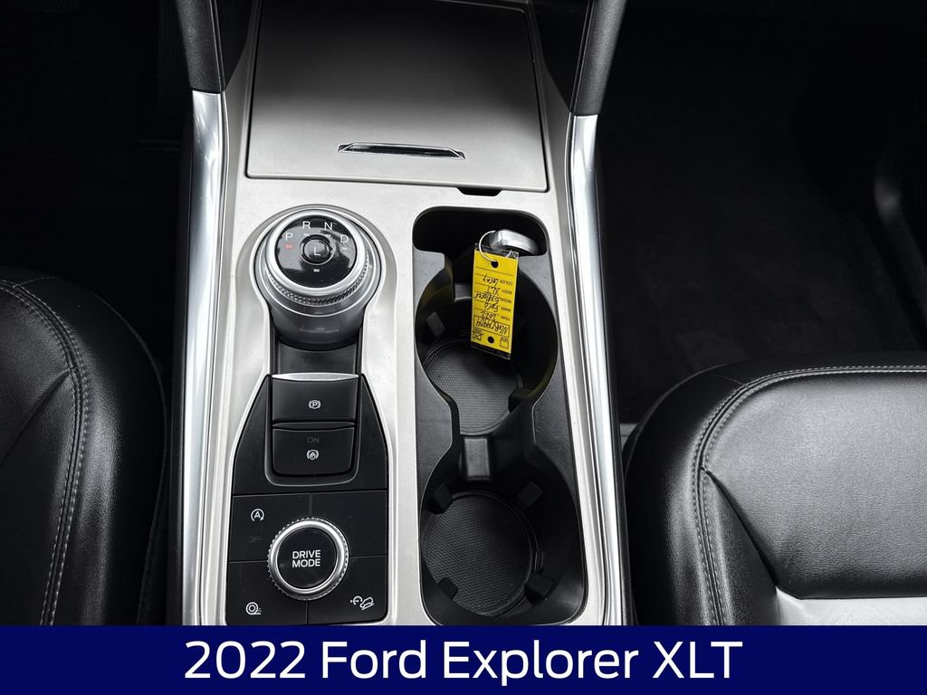 Certified 2022 Ford Explorer XLT w/ XLT Sport Appearance Package AWD/4WD image 26