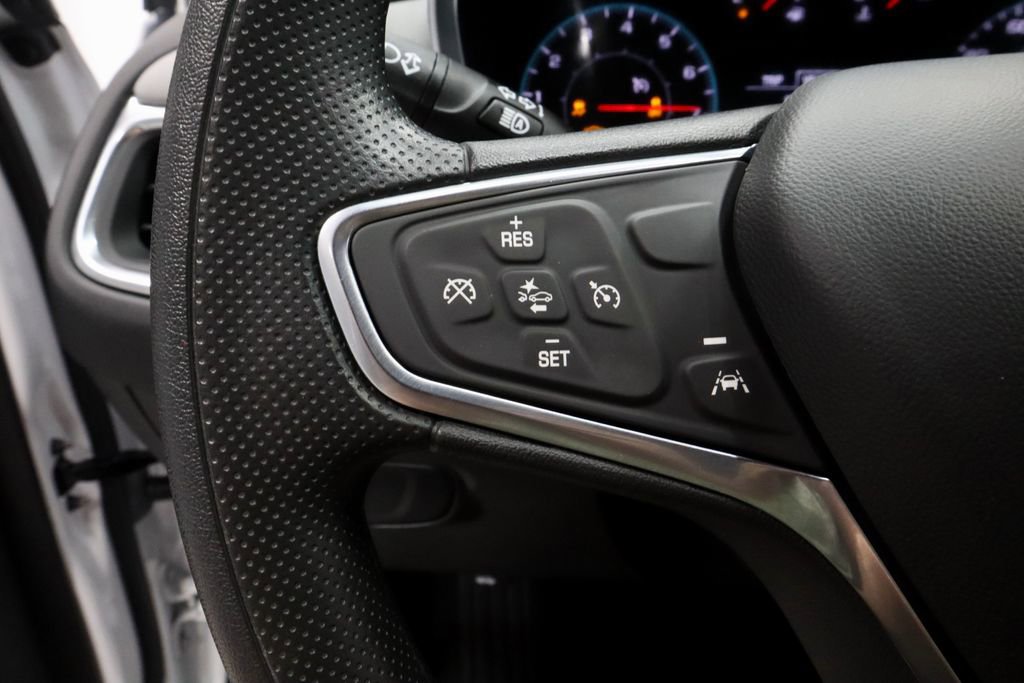Used 2024 Chevrolet Equinox LS w/ Driver Confidence II Package FWD image 26