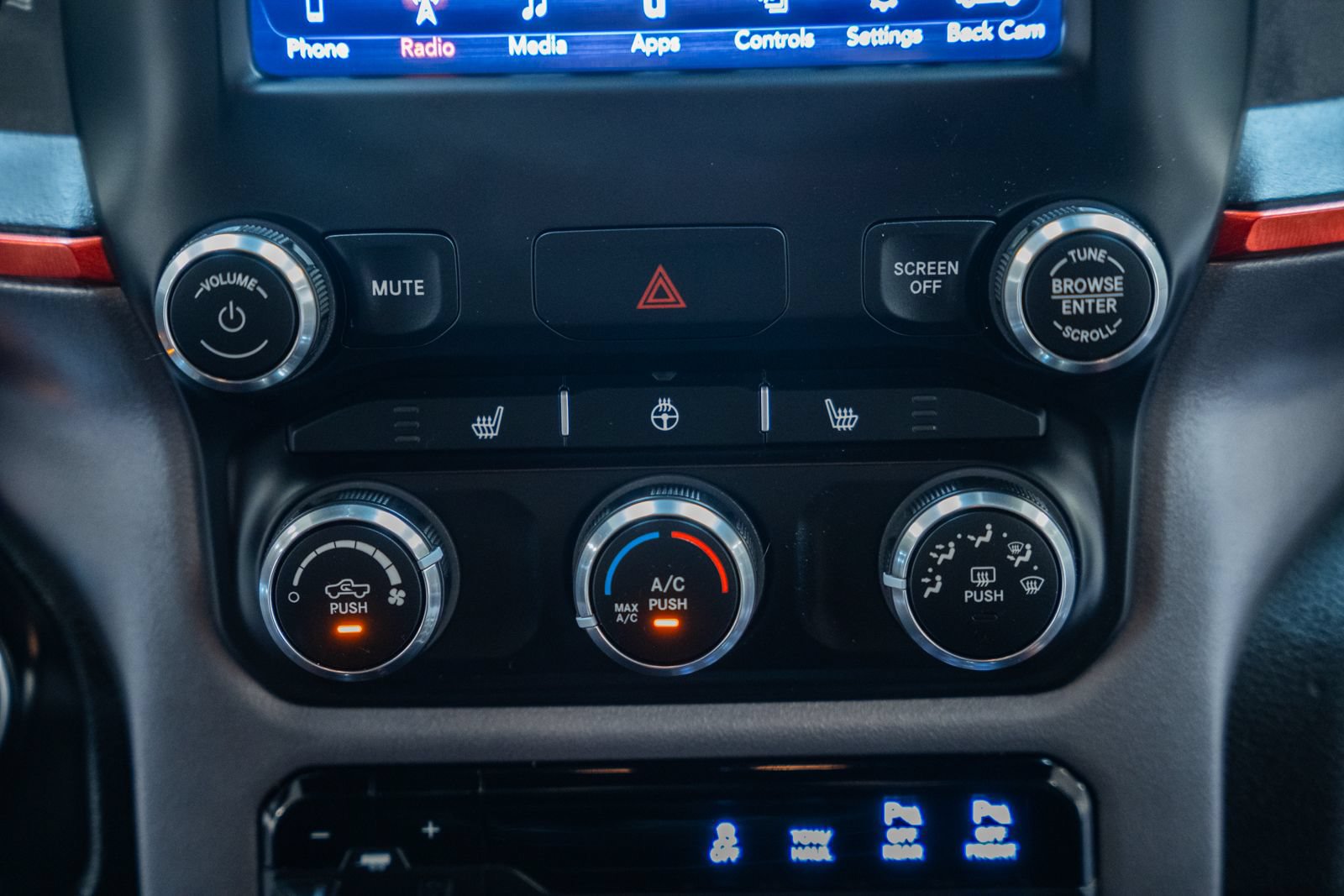 Used 2019 RAM 1500 Rebel w/ Rebel Level 1 Equipment Group AWD/4WD image 26