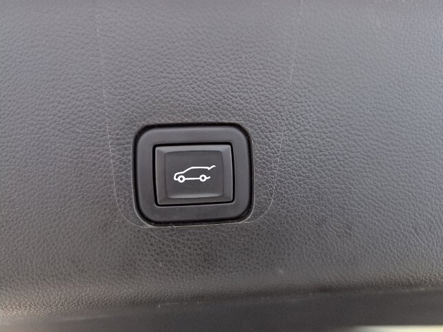 Certified 2023 Chevrolet Traverse LT AWD/4WD image 36