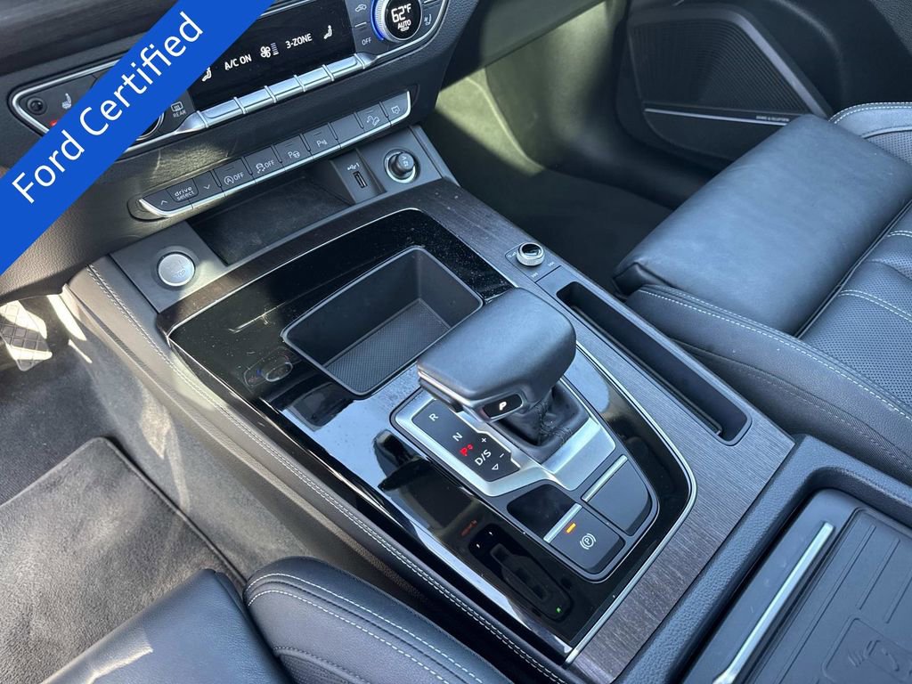 Used 2023 Audi Q5 2.0T Prestige w/ Prestige Package image 27