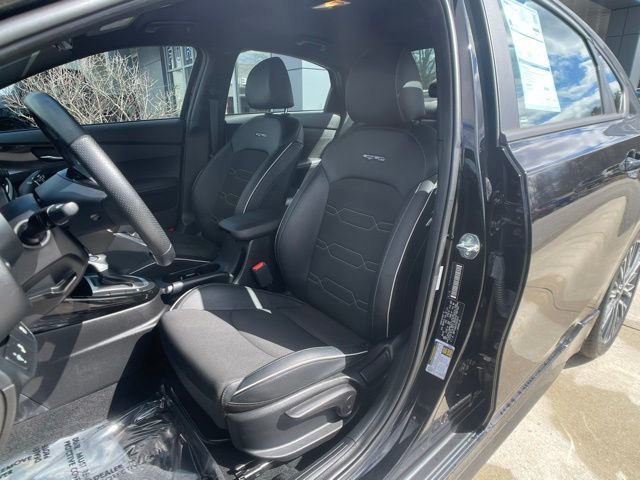 Used 2023 Kia Forte GT-Line image 14