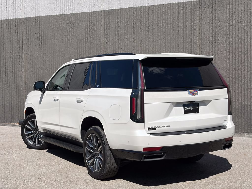 Used 2022 Cadillac Escalade Sport Platinum AWD/4WD image 5