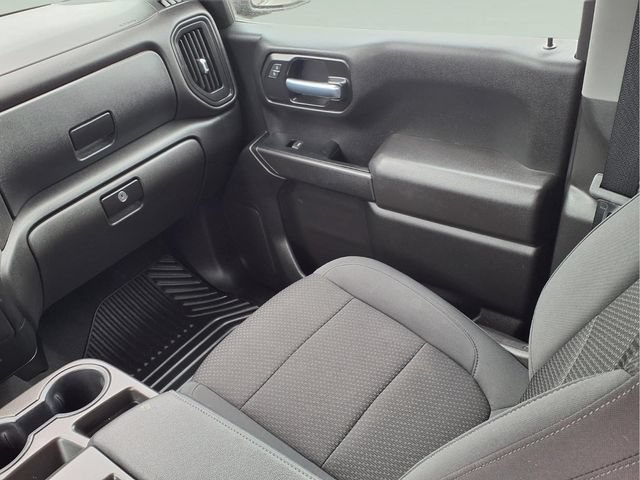 Used 2021 Chevrolet Silverado 1500 Custom Trail Boss AWD/4WD image 11