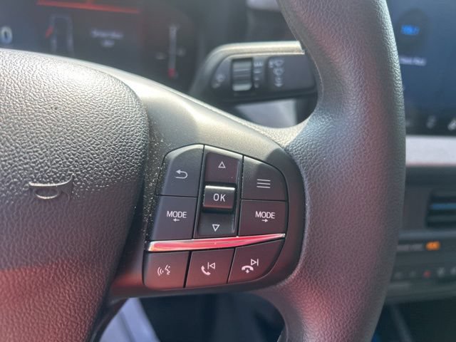 Certified 2025 Ford Maverick XLT w/ Equipment Group 302A AWD/4WD image 18