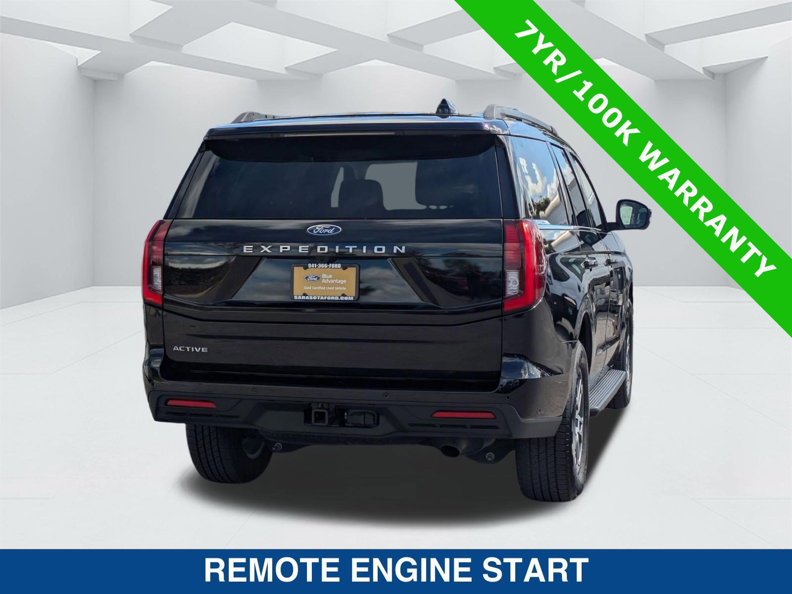 Certified 2025 Ford Expedition Active image 5