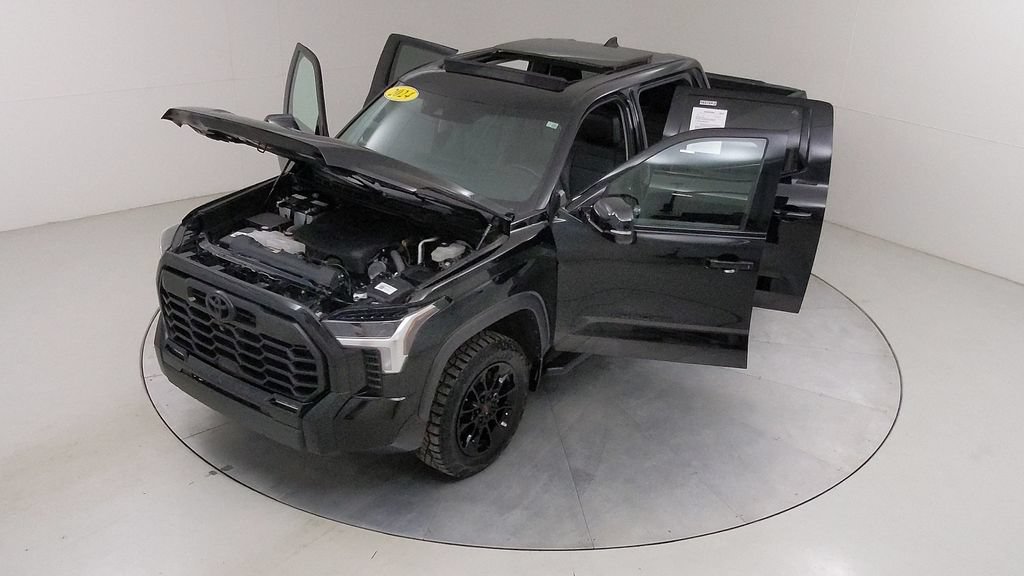 Used 2024 Toyota Tundra Limited w/ TRD Off-Road Package AWD/4WD image 44